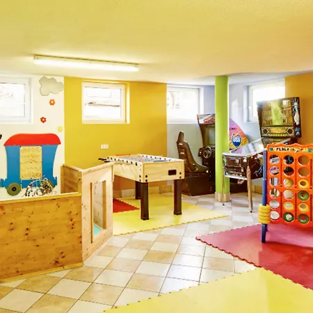 Nyaraló Woodlodge Tannenhuette Ried im Oberinntal